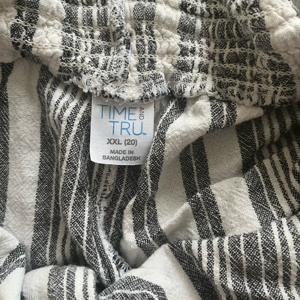 Used! Black and white shorts